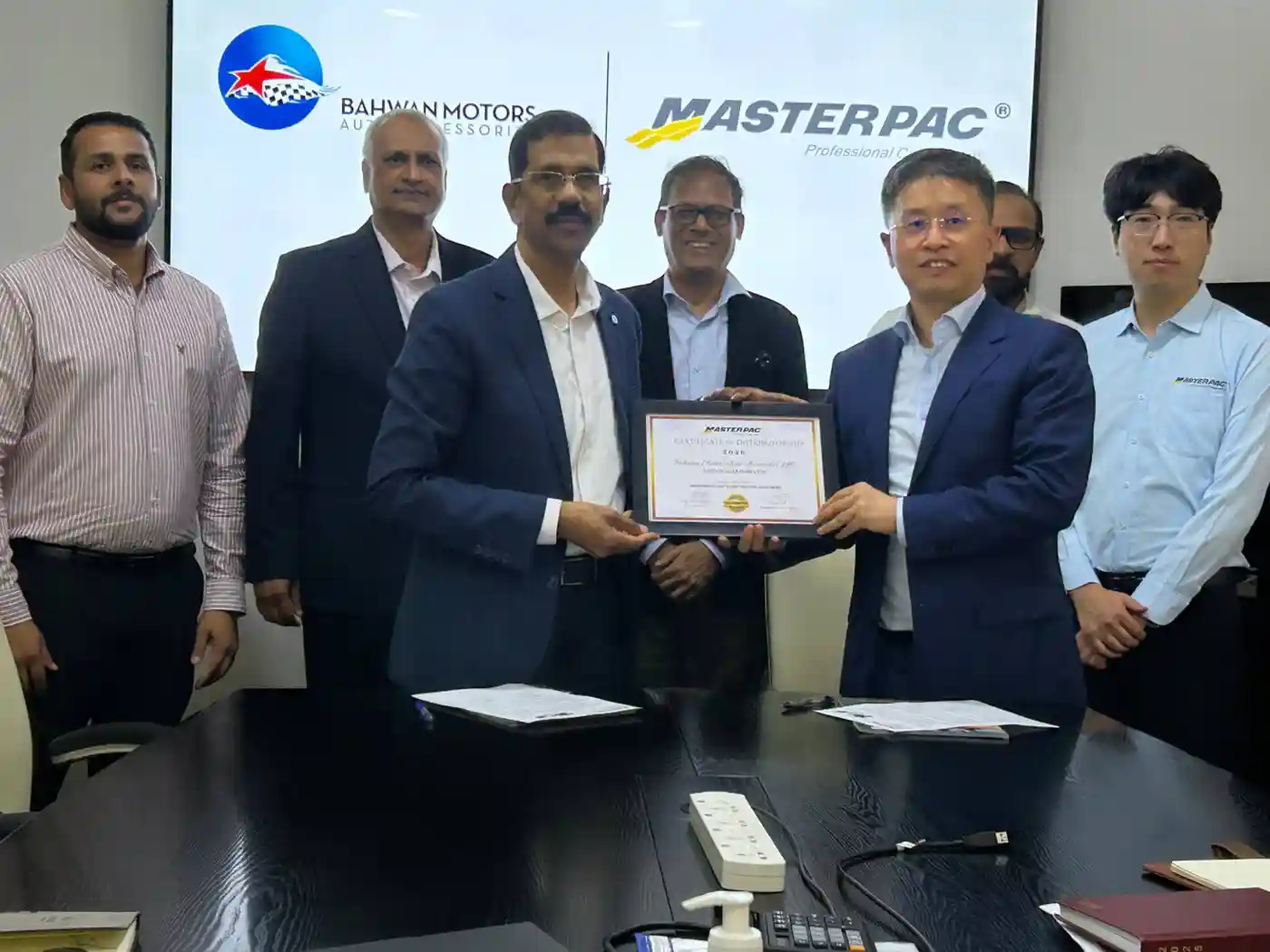 Bahwan Motors Signs UAE Distribution Deal With Masterpac