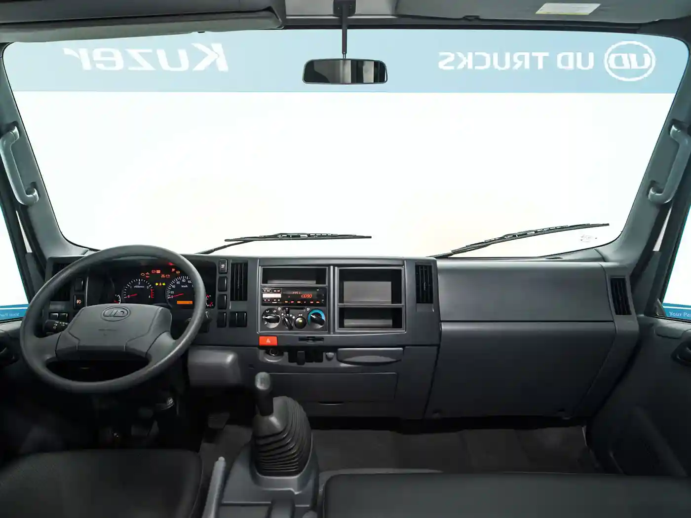 UD Trucks Introduces The New Kuzer Light-Duty Truck To The UAE