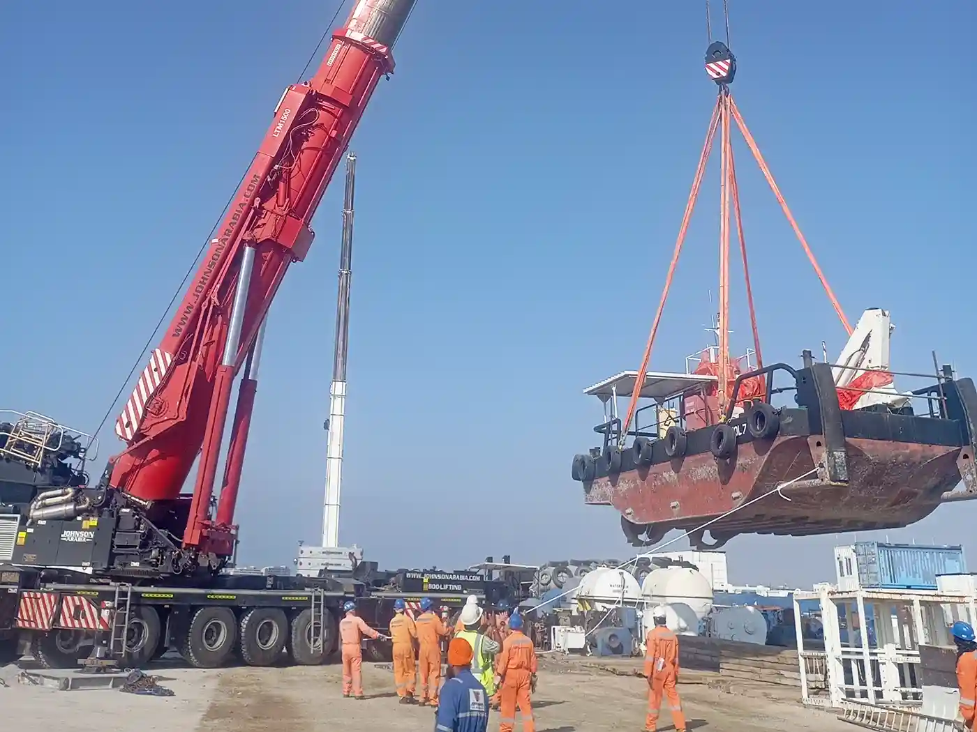 Johnson Arabia Delivers Precision Tug Boat Lifting Operation At Ajman