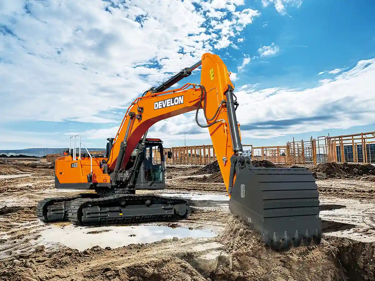 HD Construction Equipment Introduces First 40-Ton DEVELON Smart Excavator