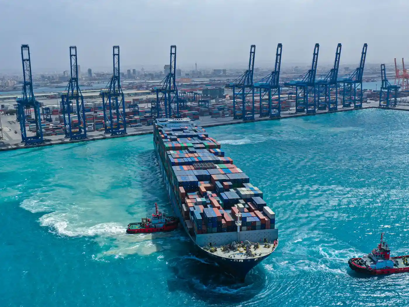 Saudi Opens Logistics Corridors To Gulf Cargo 