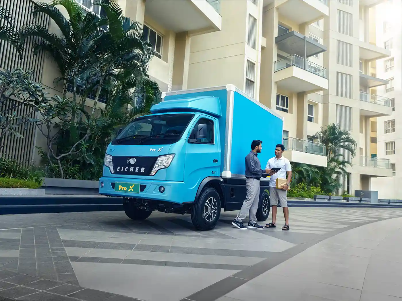 Amazon India To Deploy 1,000 Eicher Electric Trucks