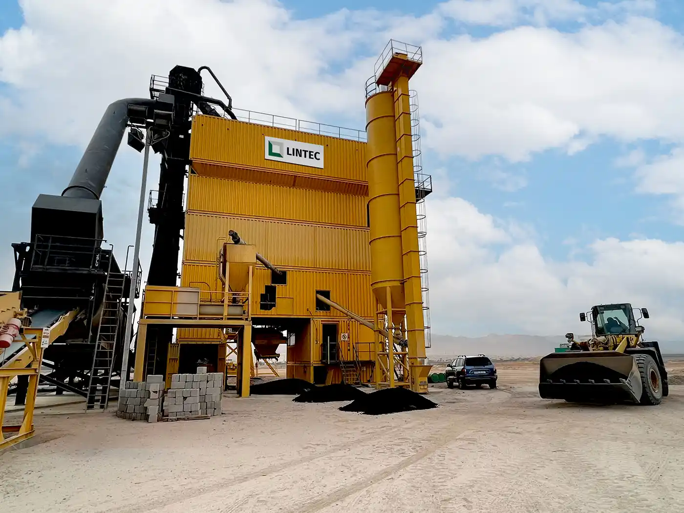 Lintec CSM4000 Powers Asphalt Production For Jordan's Aqaba International Circuit