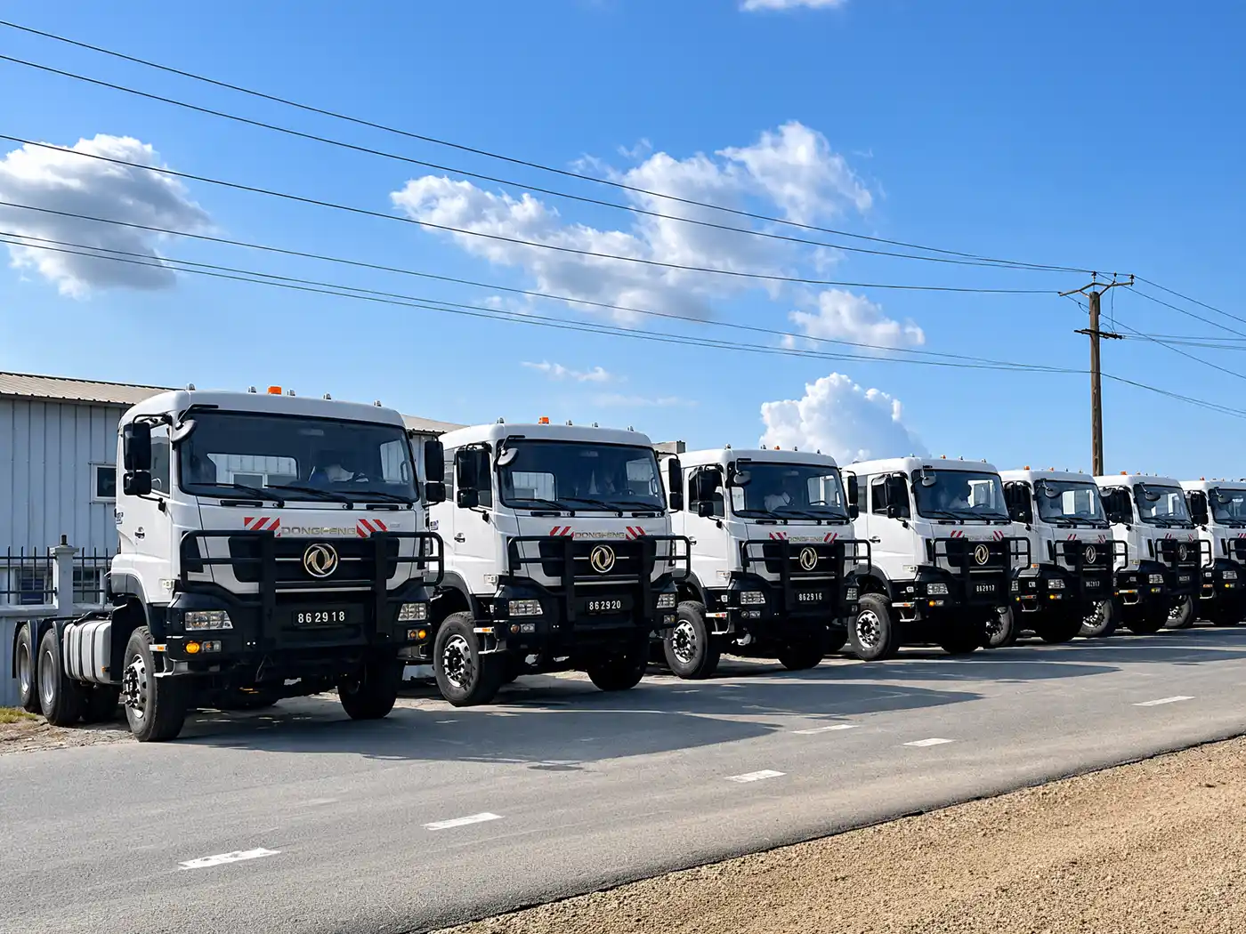SMT Delivers 10 Dongfeng Fuel Transport Trucks In Cameroon