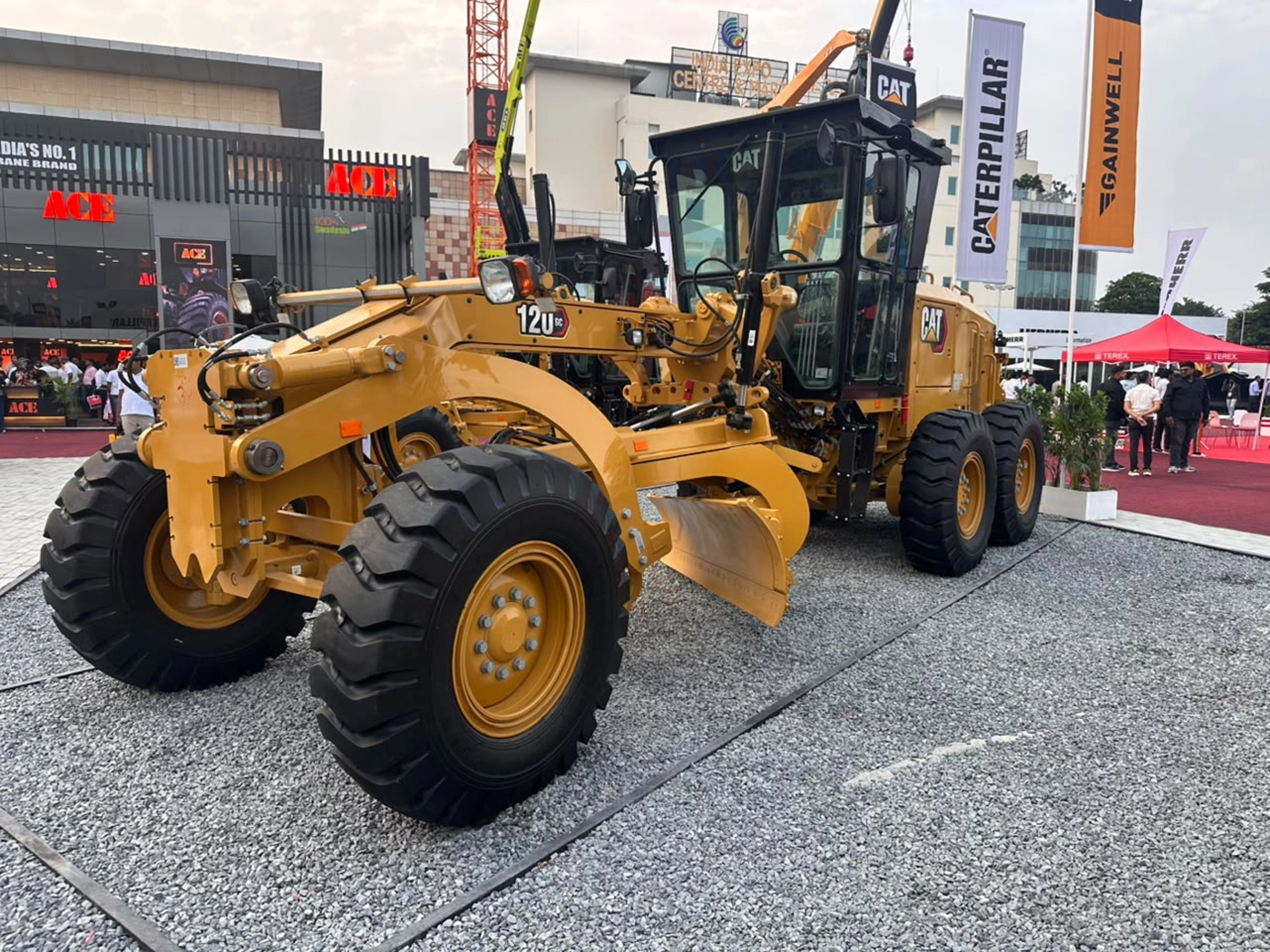 Caterpillar Launches Three Machines At bauma CONEXPO INDIA 2026_2