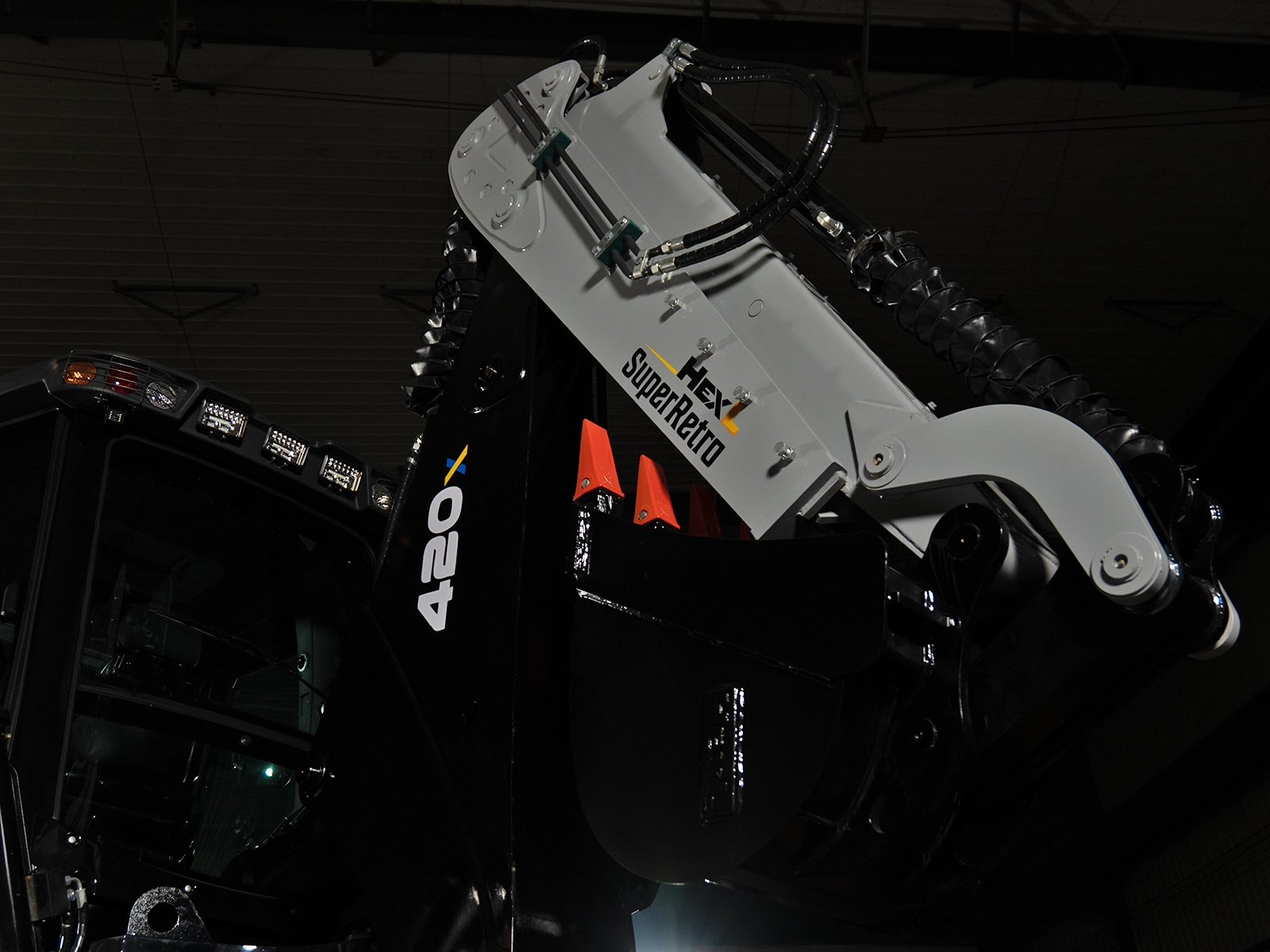 HexL 420X Backhoe Loader: A Bold New Entrant Redefining Global Construction Equipment