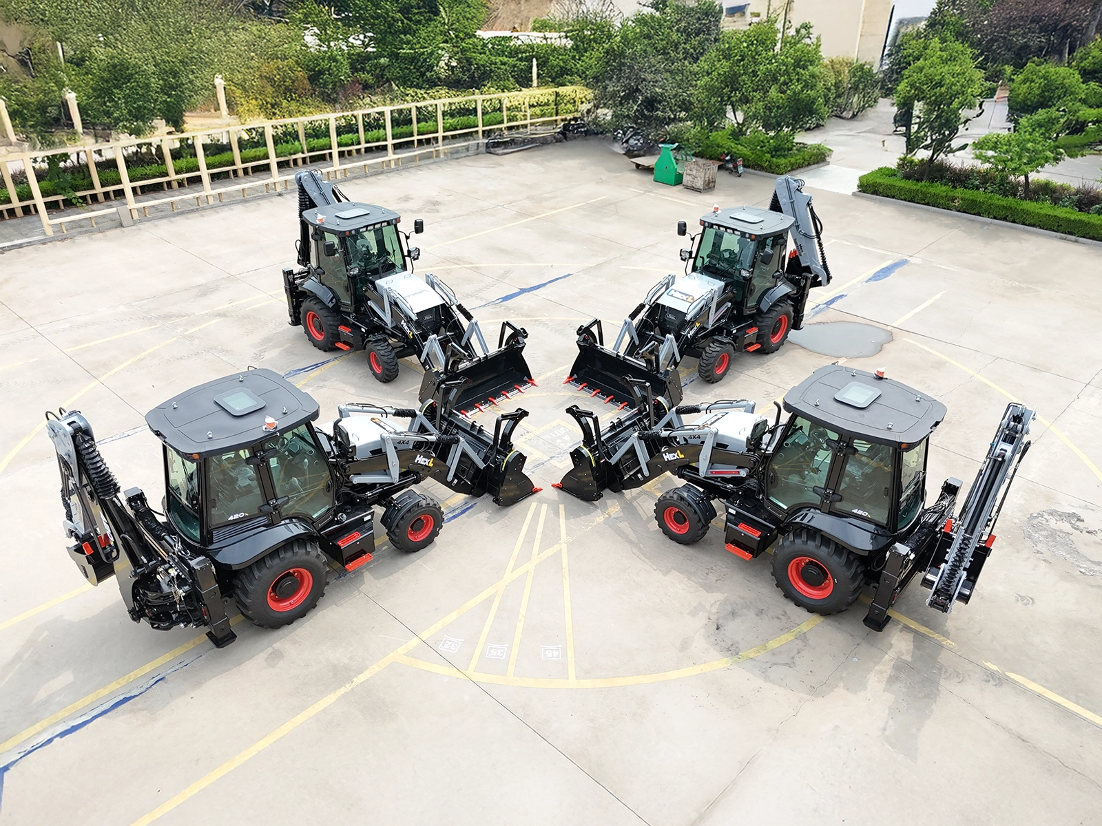 HexL Expands Global Footprint As Demand For 420X Backhoe Loader Surges