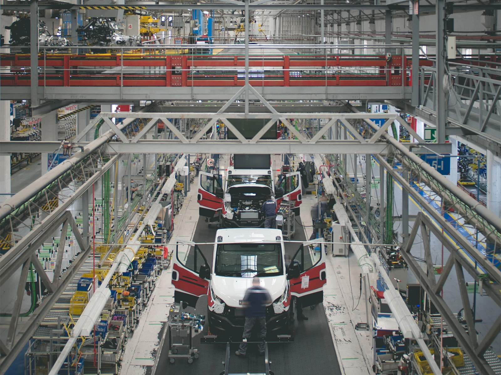 IVECO’s Valladolid Plant Wins The “Automotive Lean Production Award 2025” For Best “Digital Use Case OEM: Smart Safety”