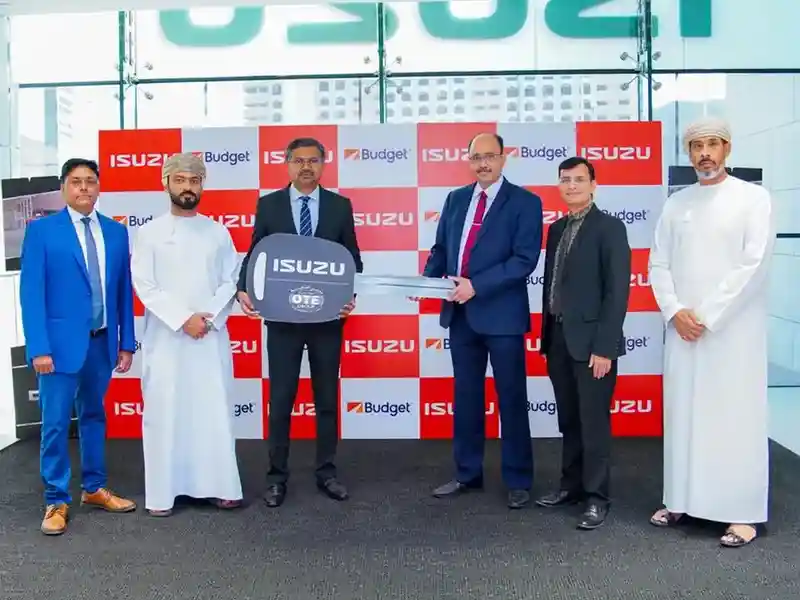 Isuzu Oman livre 125 VOITURES à Budget Rent A Car