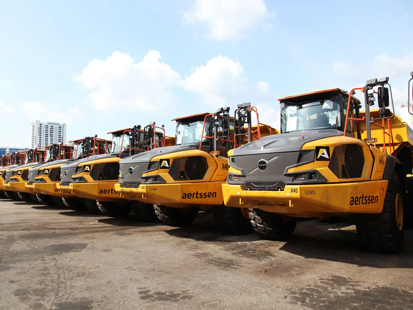 Aertssen Expands Singapore Fleet With 10 Volvo A40 Haulers