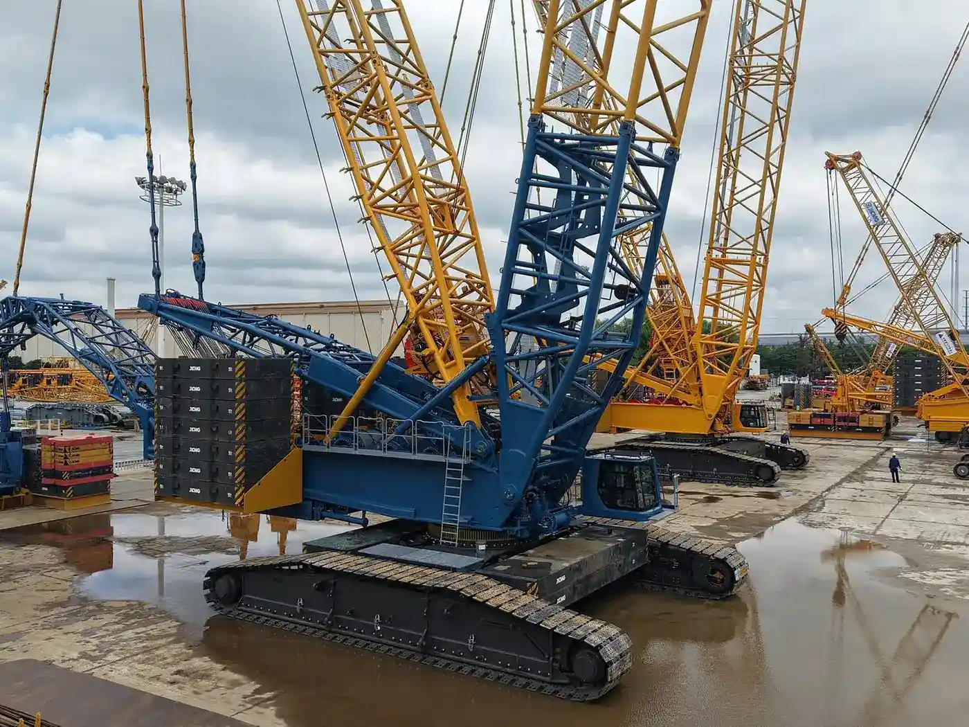 Sarens Adds 1,300-Tonne XCMG Crane To South Africa Fleet