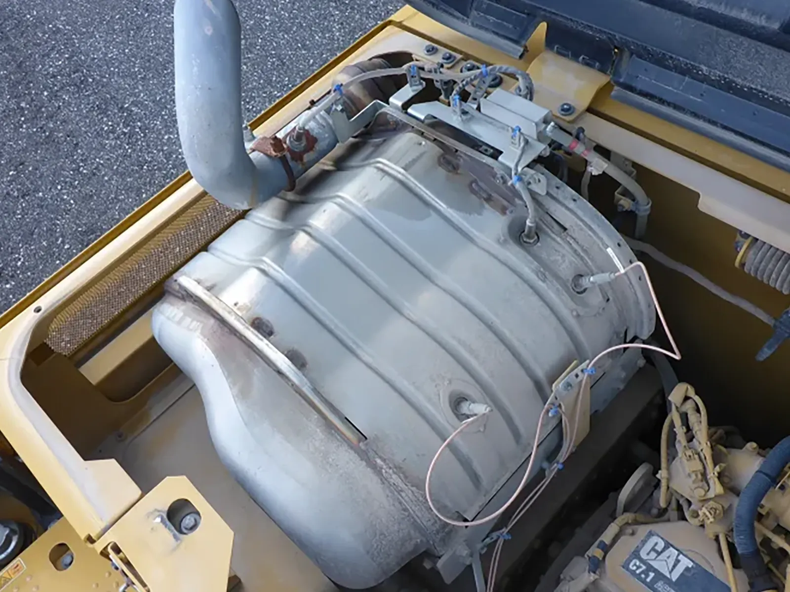 Why Downgrading Engines and Removing DPFs in Construction Machinery is Risky