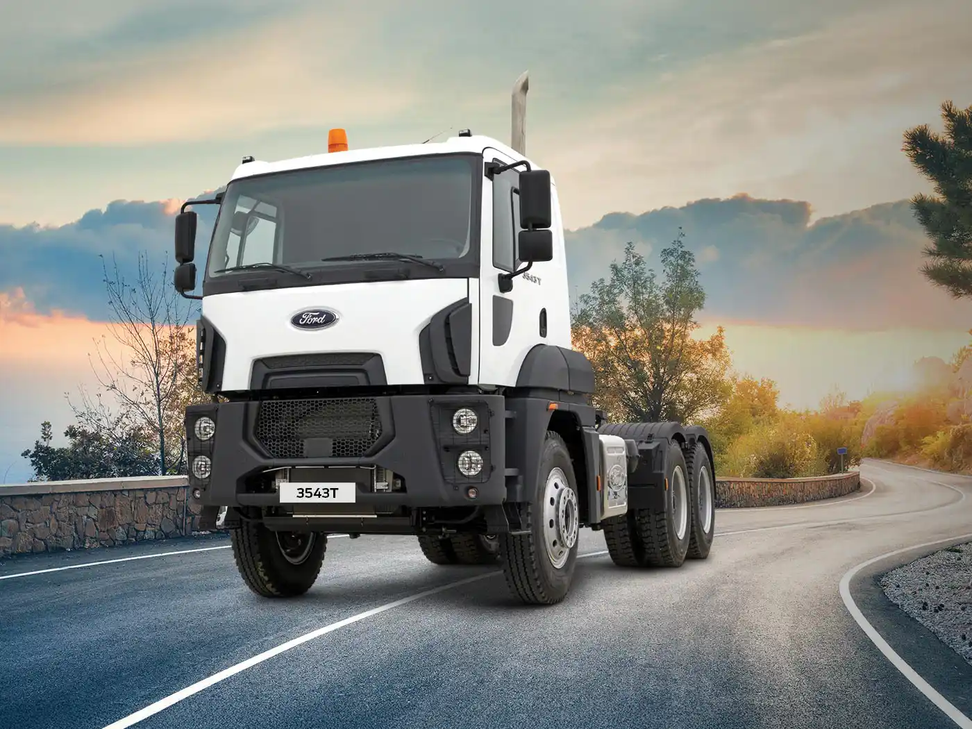 Alghanim Auto Delivers 15 Ford Trucks For Kuwait Oil Remediation Project