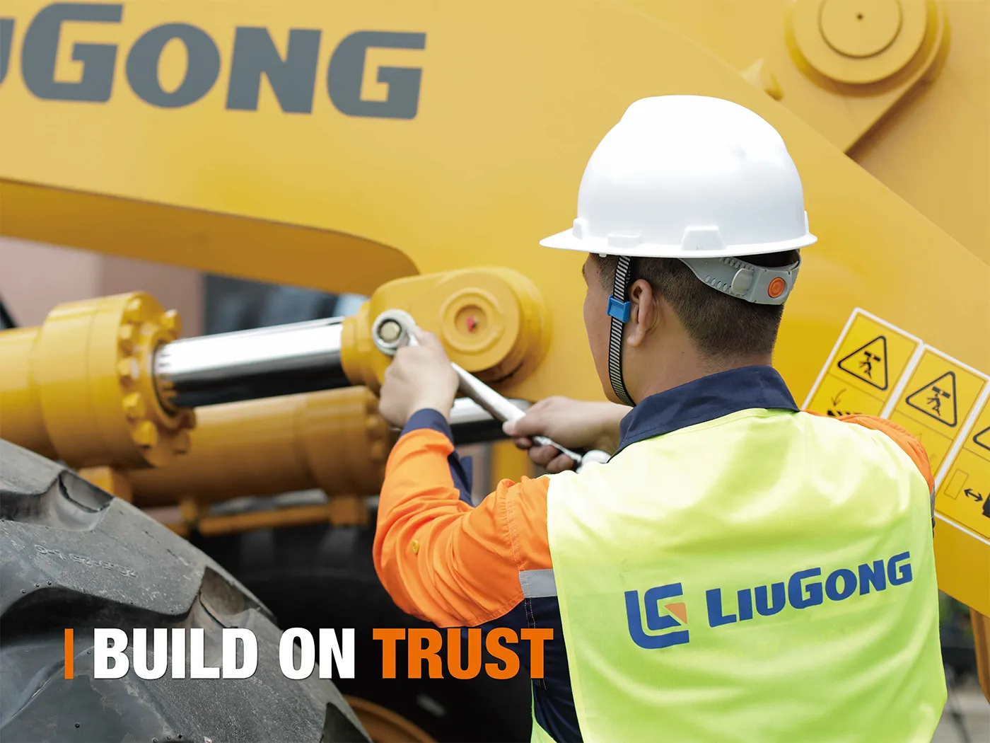Beyond the Machine: How Gargash General Trading Keeps LiuGong Customers Moving
