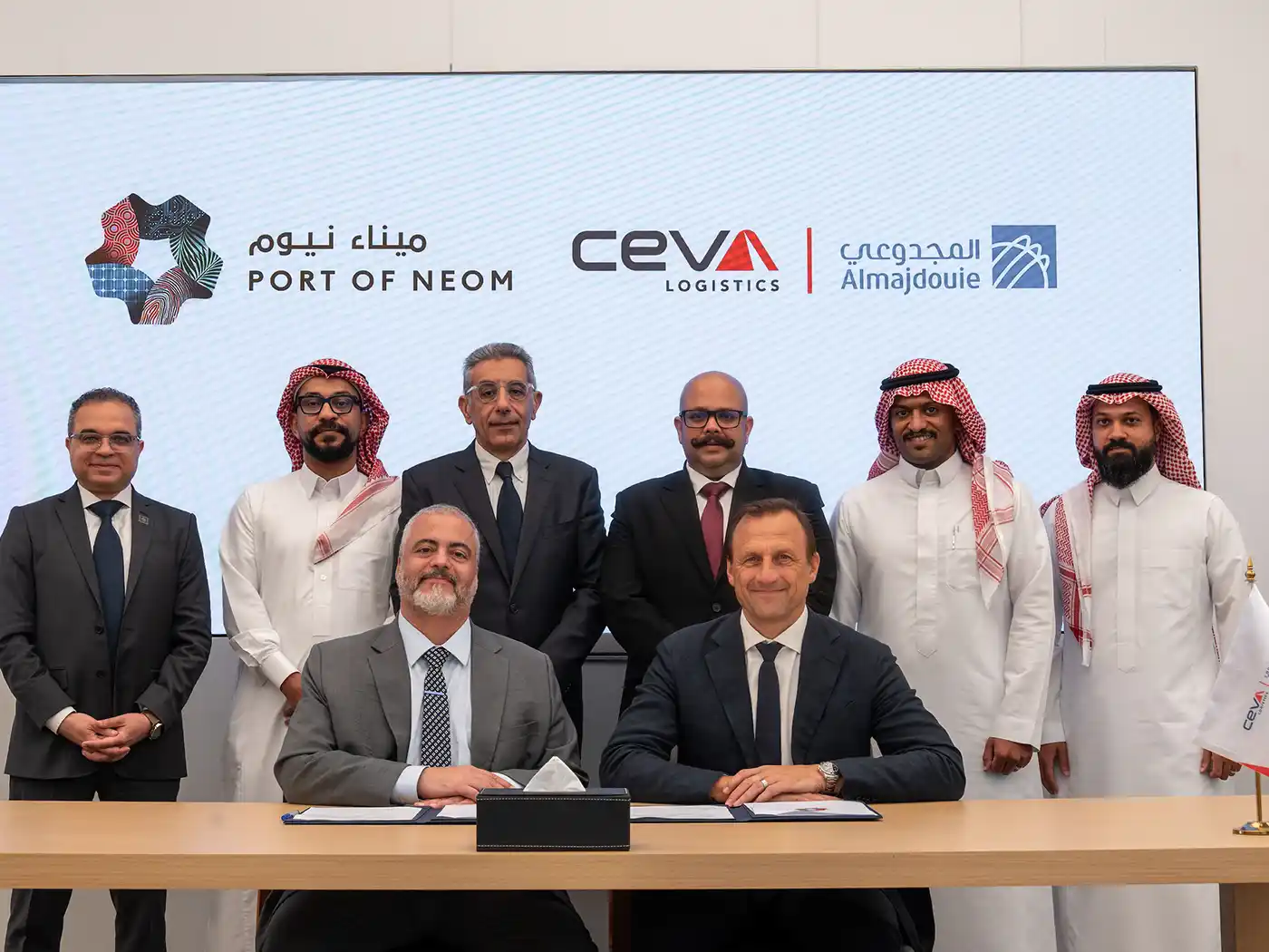 Le port de NEOM et CEVA Almajdouie s'associent pour créer un corridor logistique Europe-Arabie saoudite-Irak