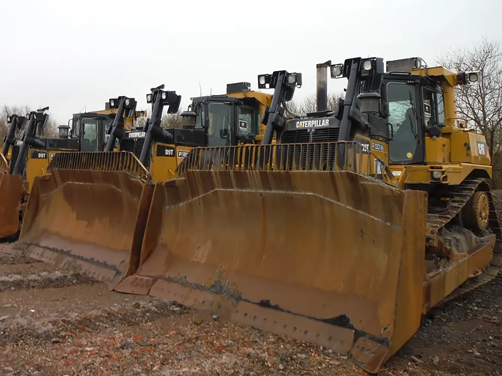 Pros and Cons of Buying Construction Machinery at Auction: Inspection and Risk Tips