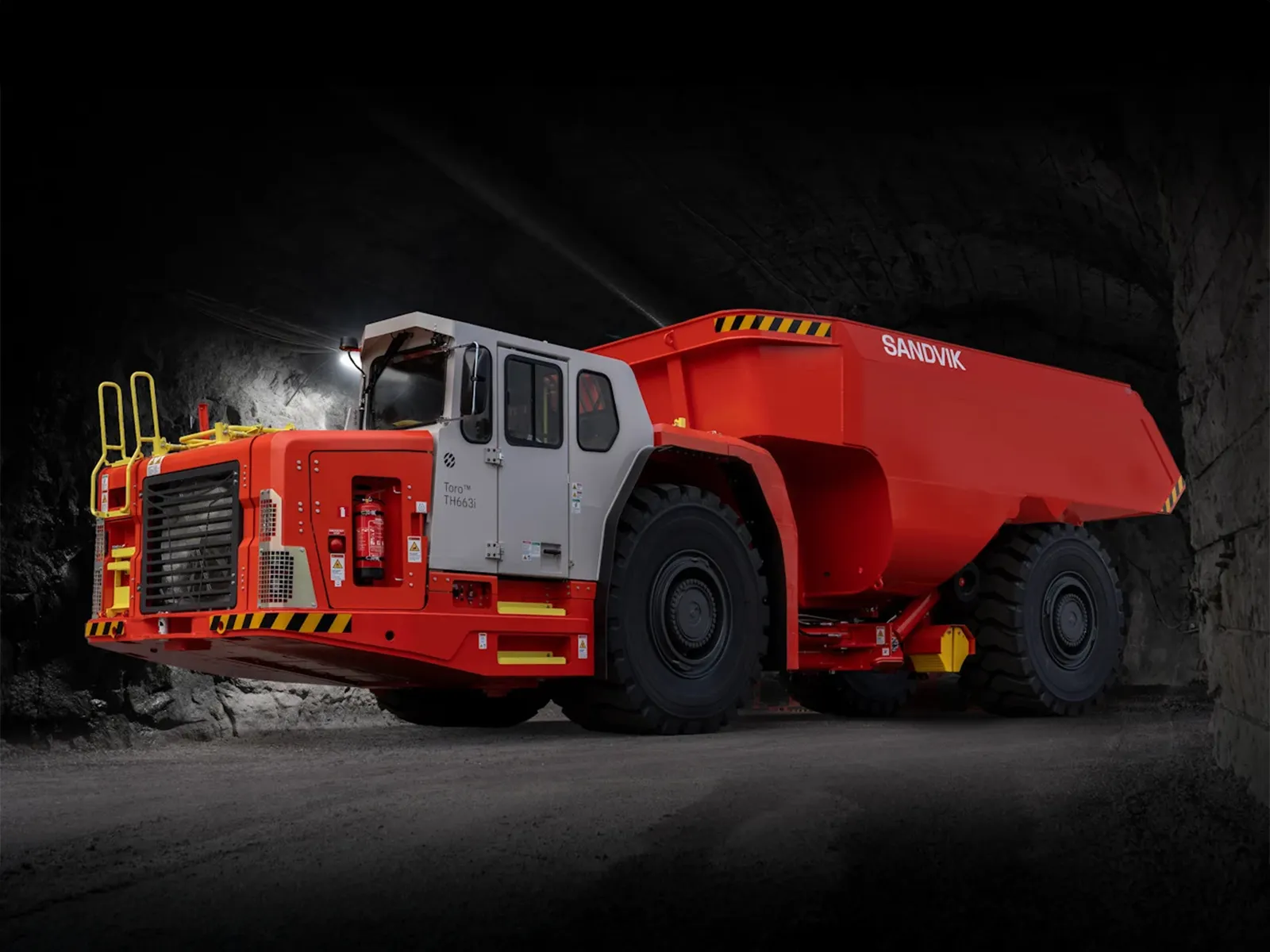 JCHX commande une flotte Sandvik pour la mine de cuivre de Khoemacau au Botswana