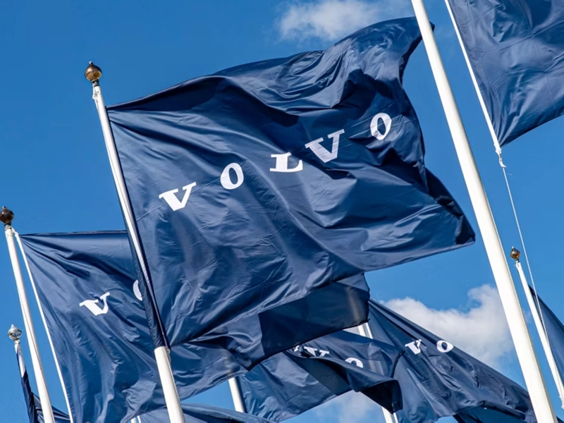 Volvo CE Sells SDLG Stake For $850 Million