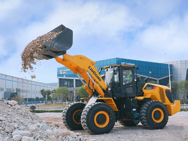 National Machinery Company Delivers New Batch Of Liugong Equipment In Libya