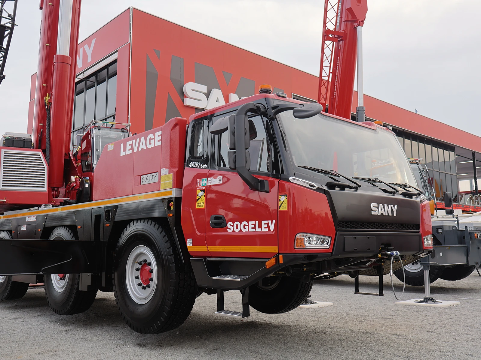 China’s Sany Heavy Industry Aims To Raise $1.59 Billion