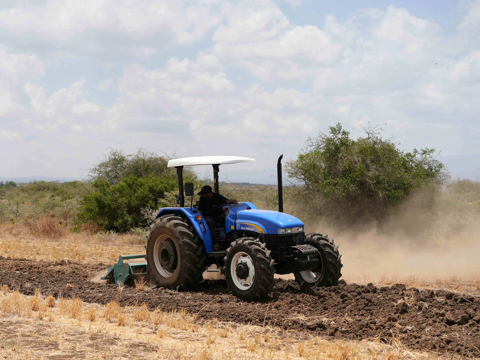 New Holland Appoints Inchcape As Distributor In Kenya