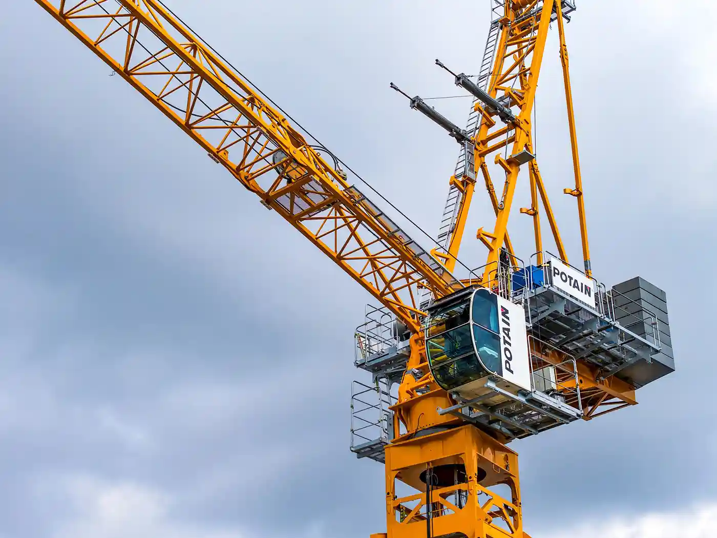 Potain Introduces MCR 505 J25 Luffing Jib Tower Crane