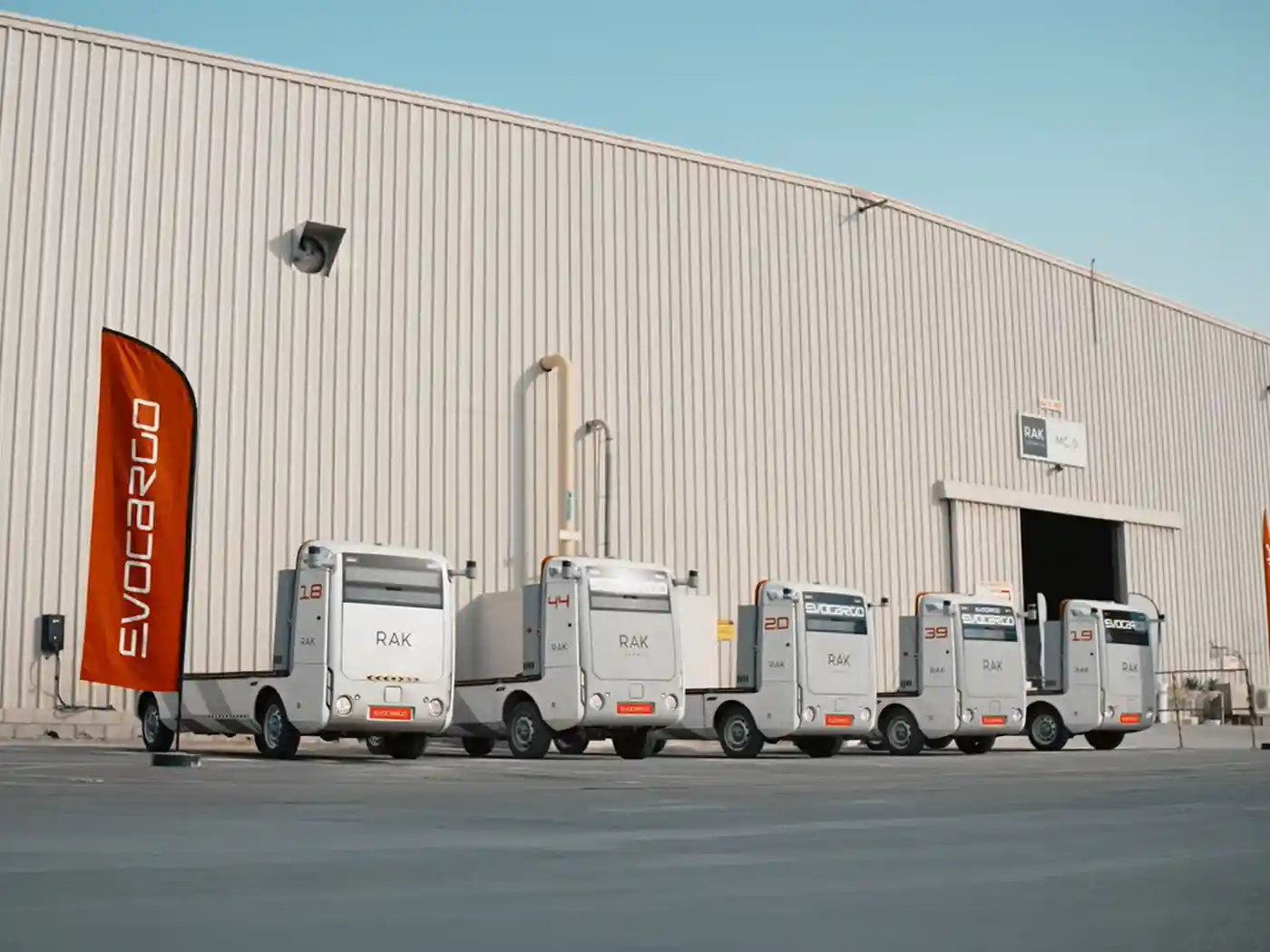 Evocargo And RAK Launch UAE’s First Driverless Truck Fleet