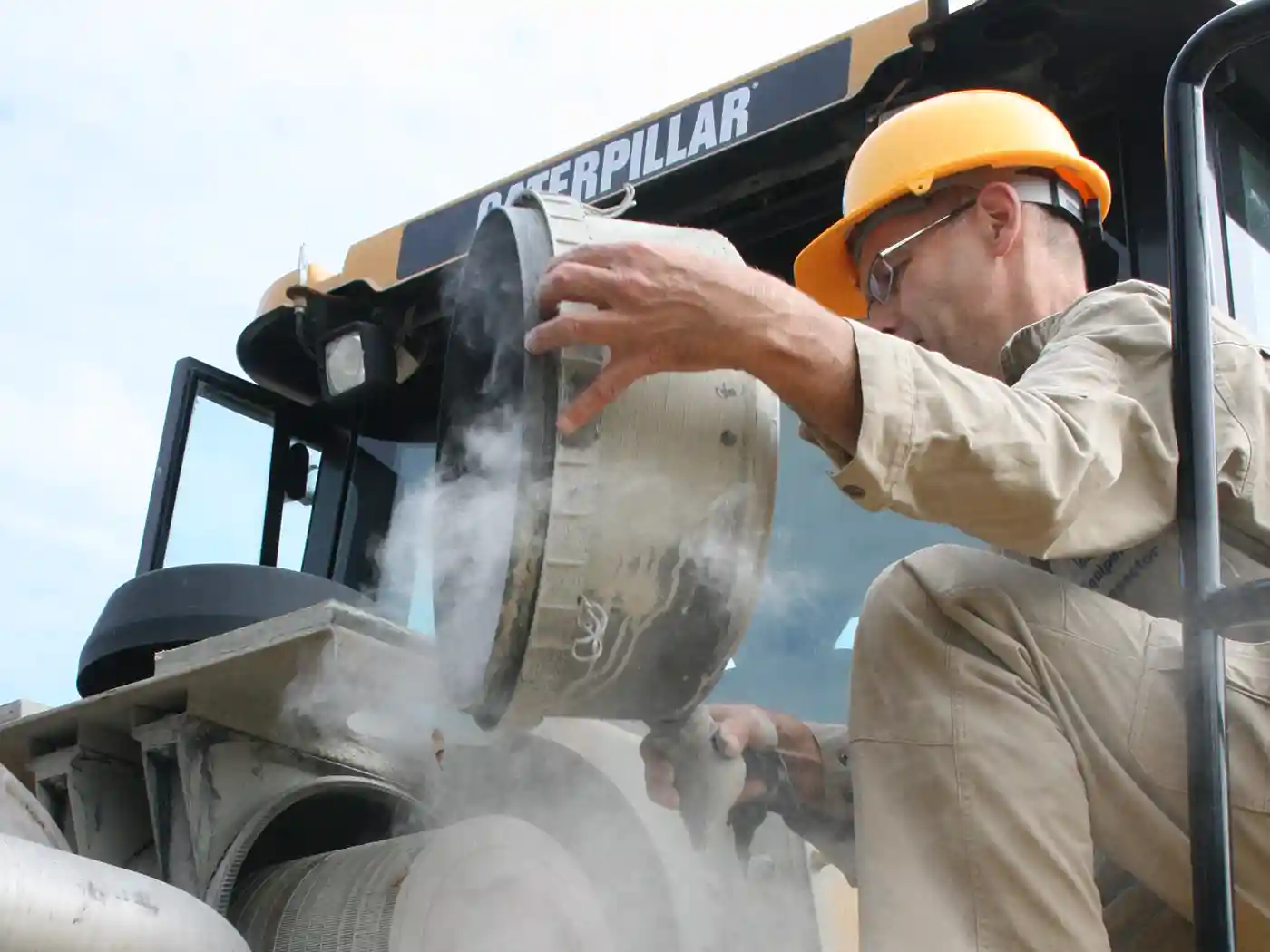 Free Daily Pre-Shift Machinery Checklist And How To Engage Operators To Take Care For Equipment