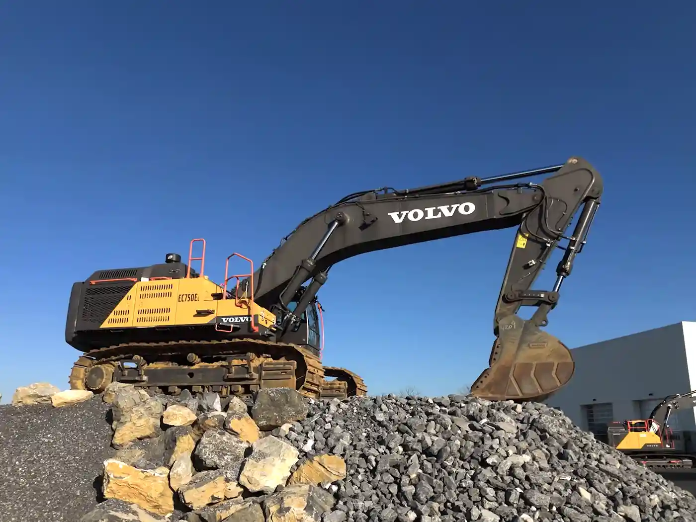 فولفو لمعدات البناء ستعرض تشكيلة موسعة من المعدات في معرض كون إكسبو 2026