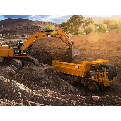 Caterpillar Launches Cat 707 Wide Body Truck