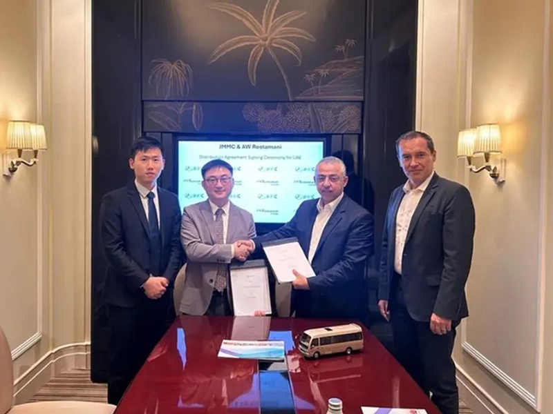 AWR Group Secures UAE Distribution For JMMC’s Commercial Vehicles