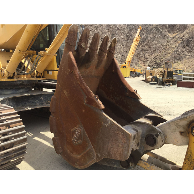 2008-komatsu-pc400-96899-10321092