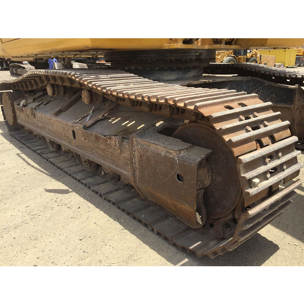 2008-komatsu-pc400-96899-10321101