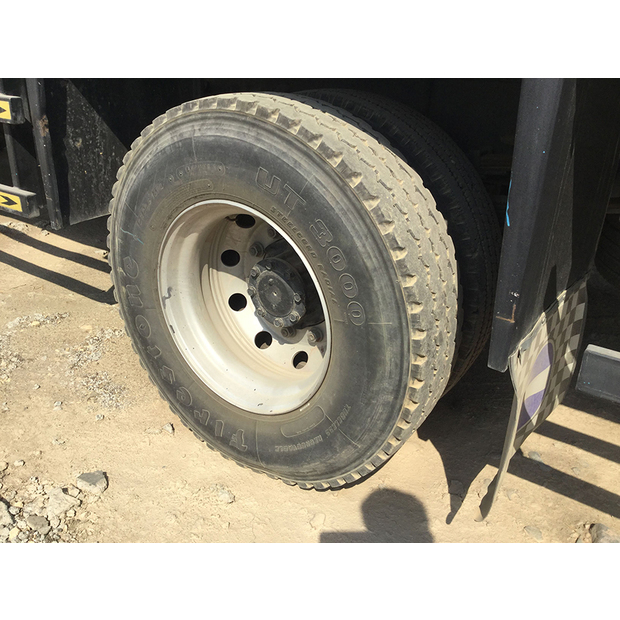 2016-mitsubishi-fuso-96924-10321424