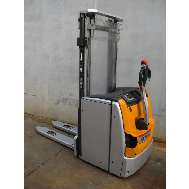 2016 Still EXV 16-31608809