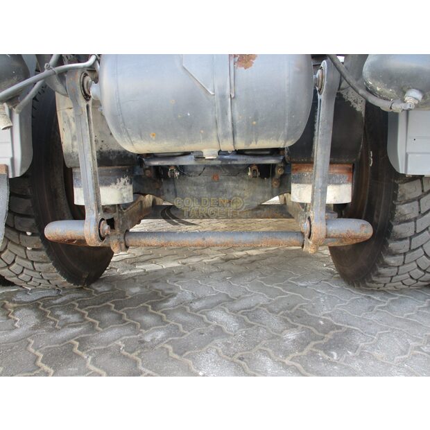 2013 مرسيدس بنز 2048-32357951