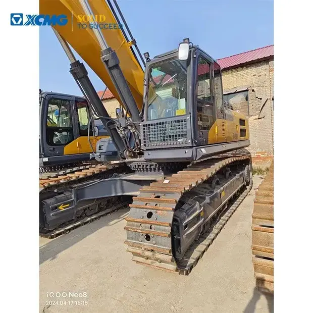 XCMG XE400DK-33810428