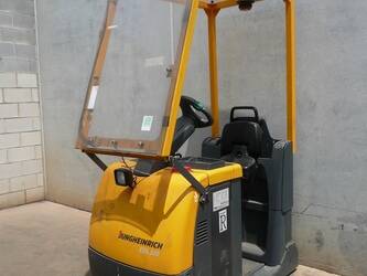 صورة ل جرارات السحب 2008 جنجهينريتش EZS 350 XL