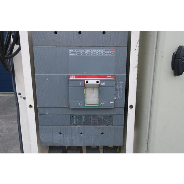 2014 Perkins 2806TAG1-37453313