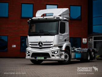 2024-mercedes-benz-actros-300-37700467