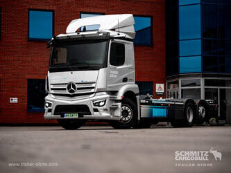 2024-mercedes-benz-actros-300-37700470