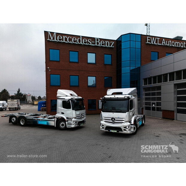 2024 Mercedes-Benz Actros 300-37700475