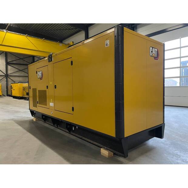2024 Caterpillar DE550E0 - C15-38120359