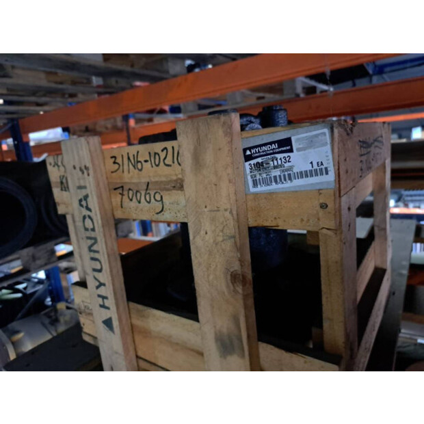 Hyundai Robex 235LCR-9-38186390