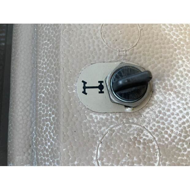 1987 Mercedes-Benz 1017-38250205