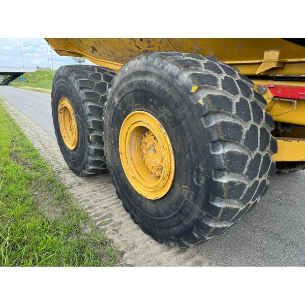 2011 Caterpillar 740B-38256860