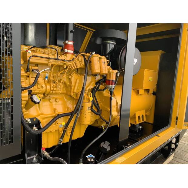 2024 Caterpillar DE220E0-38268805