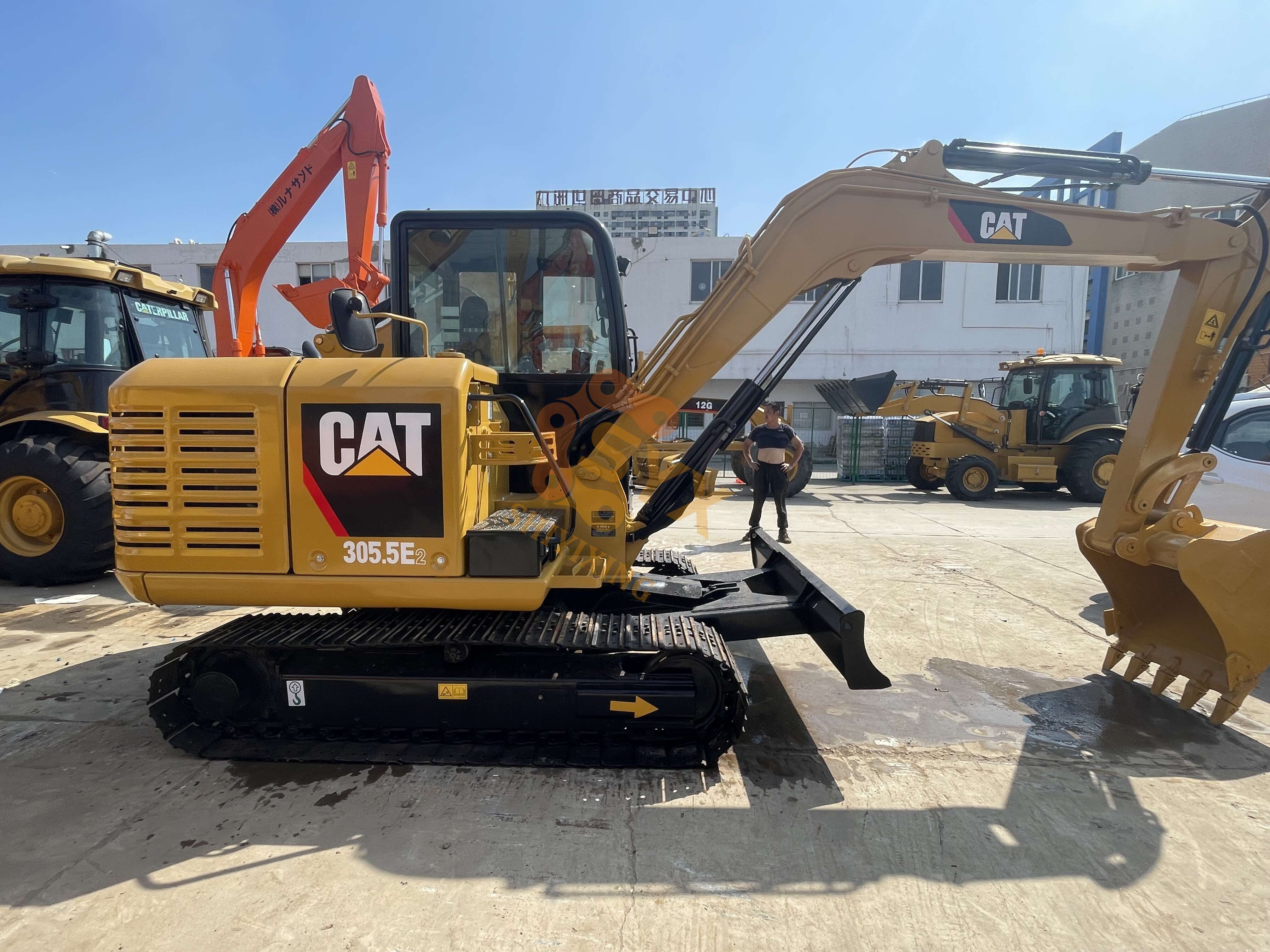 2021 Caterpillar 305.5E2 Used Tracked Excavator for sale | P&E