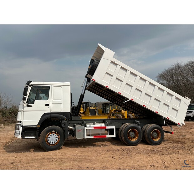 2023 HOWO 371-38435600