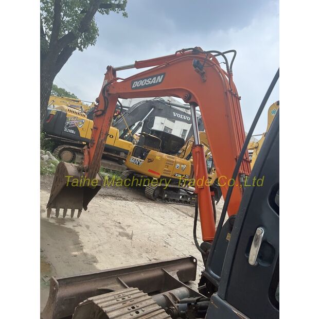 2018 Doosan DX60-38509705